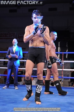 2013-11-16 Vigevano - Born to Fight 3611 Rob Le Noir-Marcello Monetti - MMA